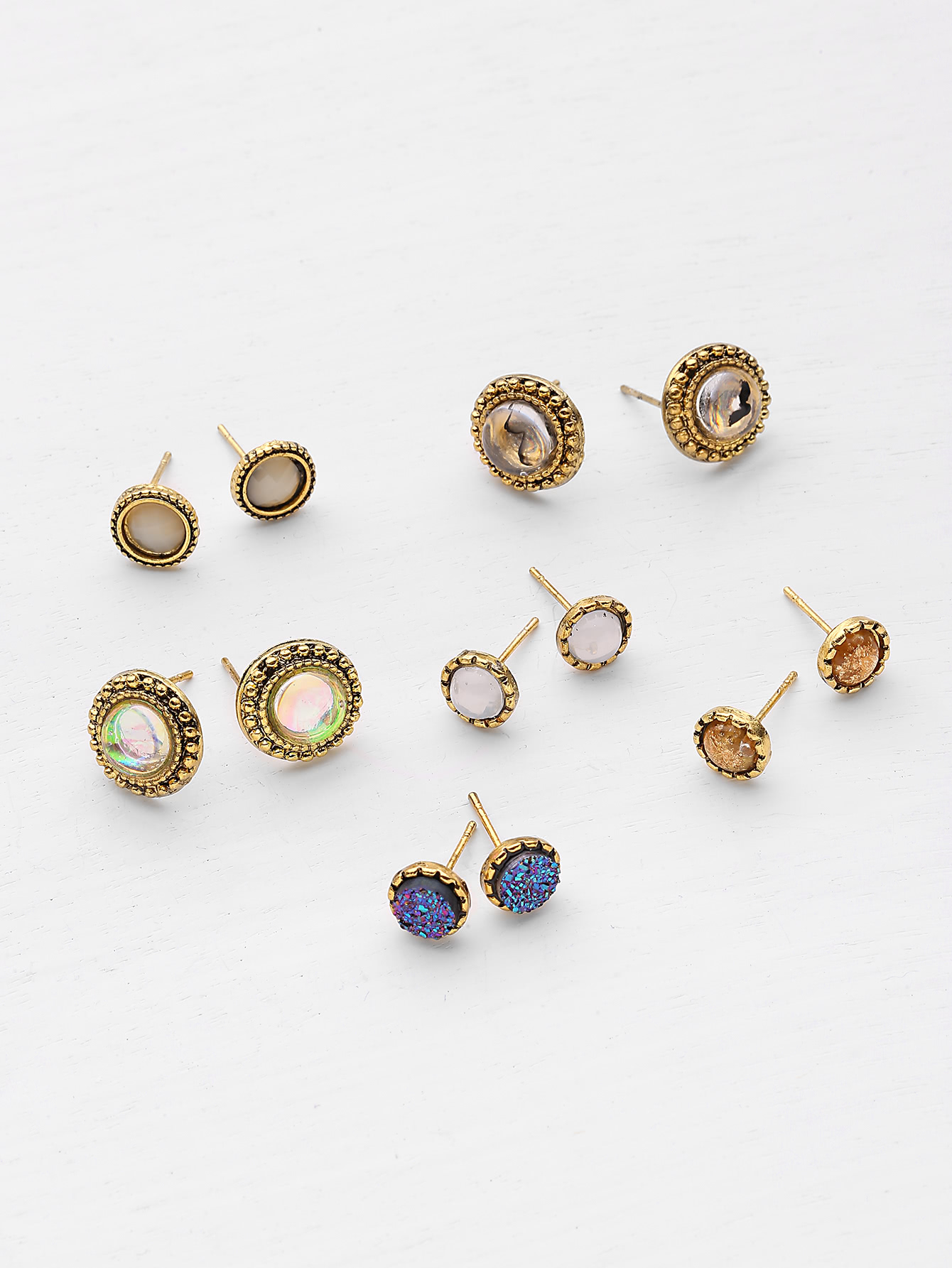 Gemstone Round Shaped Stud Earring Set