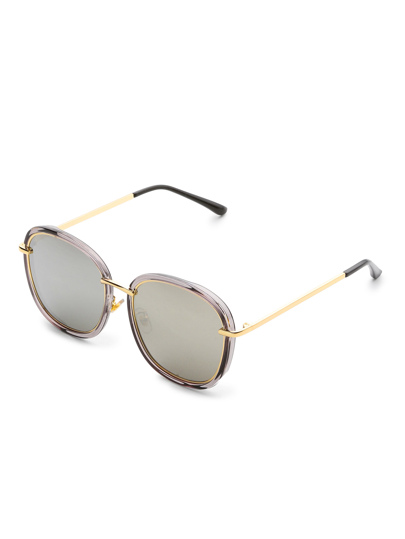 Gafas de sol cuadradas con lentes planos