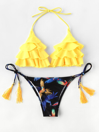 Ensemble de bikini imprimé des oiseaux à volants avec dsec franges
