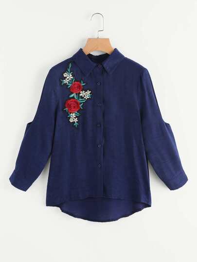 Blusa con aplicación de rosa con abertura y espalda redondeada