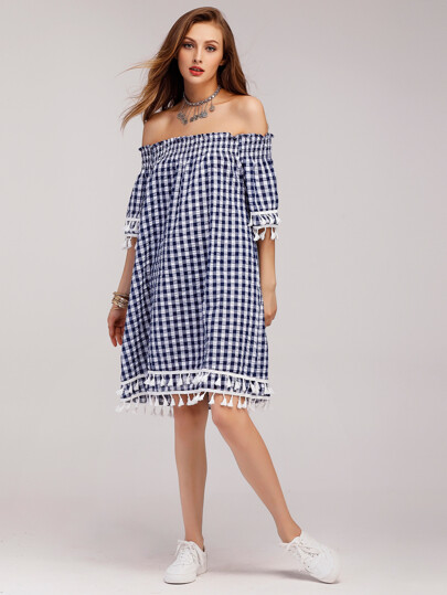 Schulterfreies Kleid mit Quaste