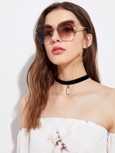 Lunettes de soleil surdimensionnées sans fin