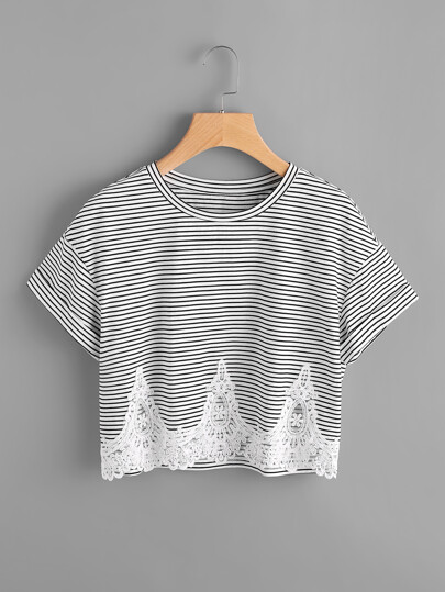 T-Shirt mit Spitzen und Applikation