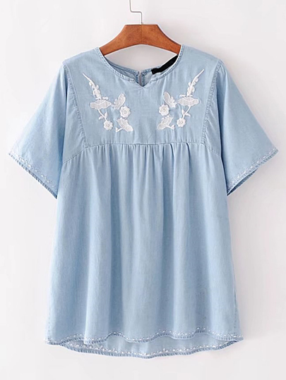 Top in denim basso ricamato