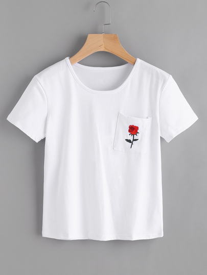T-shirt mit Rosepatch und Brusttasche