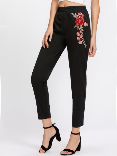 Pantalones con aplicación