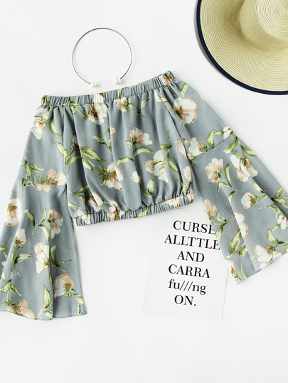 Top corto de hombo al aire con estampado floral al azar con manga acampanada