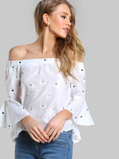 Bardot Bluse mit Trompetenhülse, Delphin Saum und Stickereien