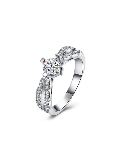 Anneau délicat décoré de diamant faux