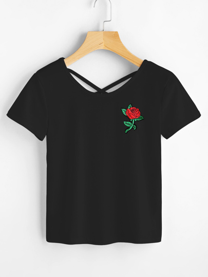 T-shirt mit Rosepatch und Kreuz hinten