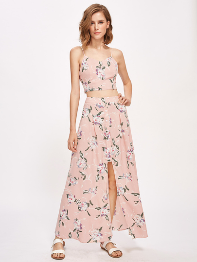 Camisola corta con estampado con falda con abertura en la parte delantera