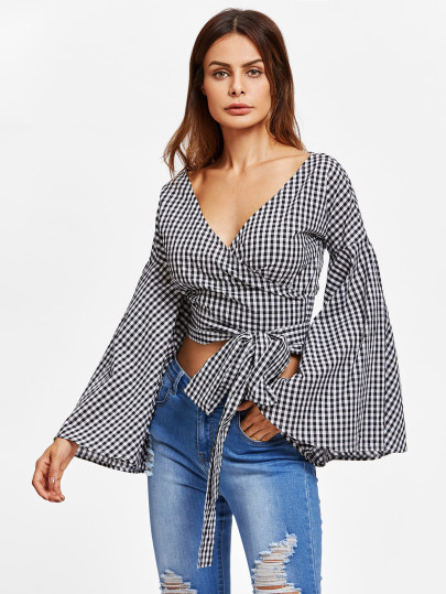 Top manche cloche avec la pile inclinée