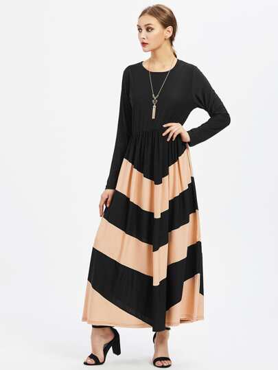Contrast Chevron Pattern Full Length Kaftan Dress