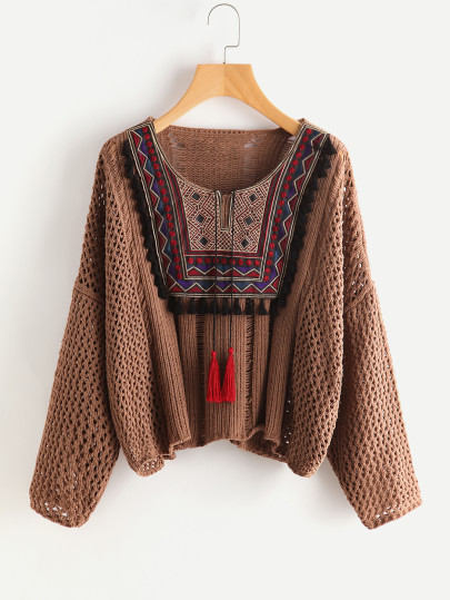 Pull-over brodé à maille avec des franges