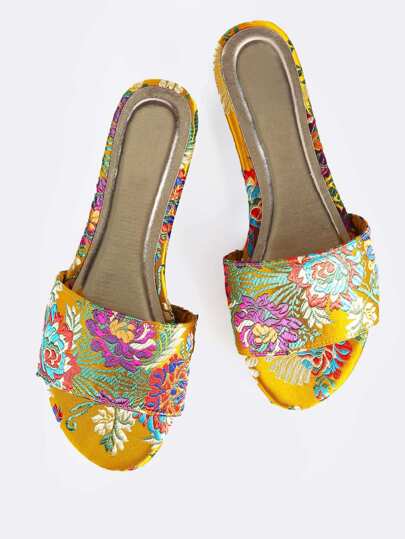 Multi Color Embroidered One Band Slide YELLOW