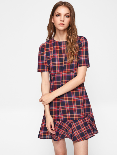 Kleid mit Raffung