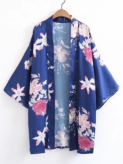 Kimono imprimé fleuri ouvert avant