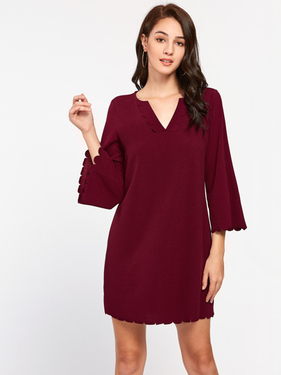 Robe manche cloche festonnée