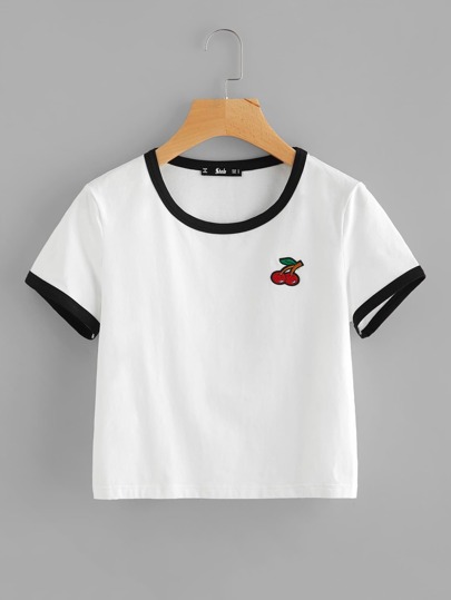 Camiseta corta con parche de bordado de cereza