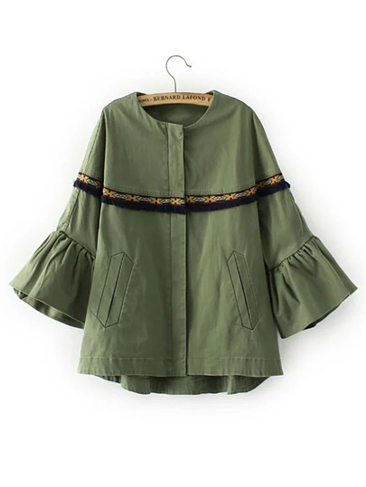 Jacke mit Glockärmeln, Fransen und Stickereien