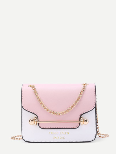 Bolso con cadena con solapa de PU con detalle de barra