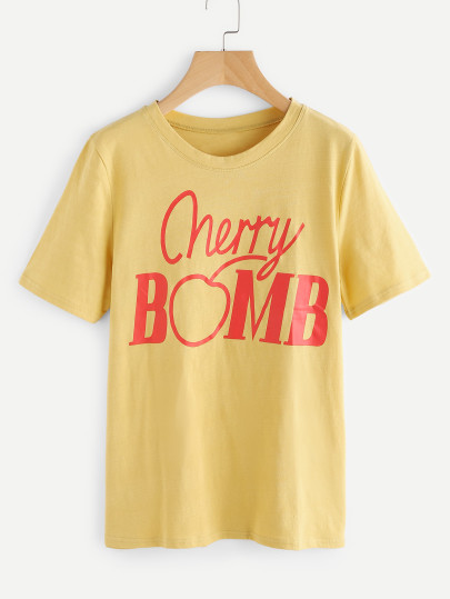 T-shirt con stampa di \"cherry bomb\"