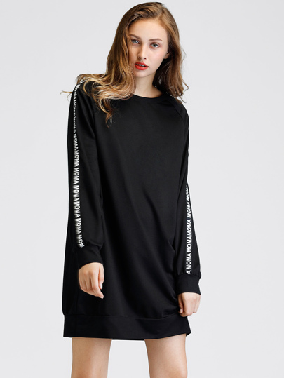 Sweat-shirt robe manche raglan détail de ruban de lettre