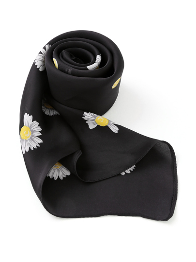 Daisy Print Satin Bandana