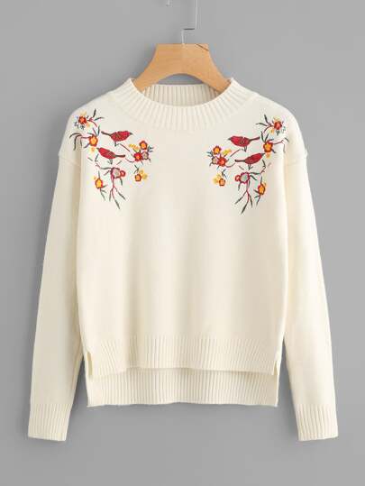 Maglione asimmetrico con ricamo simmetrico