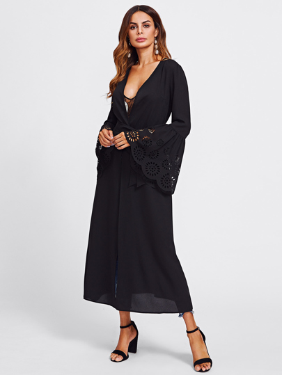 Veste avec ceinture avec manche cloche