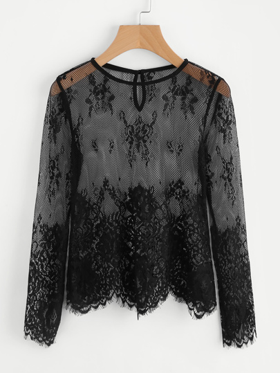 Top en dentelle avec maille