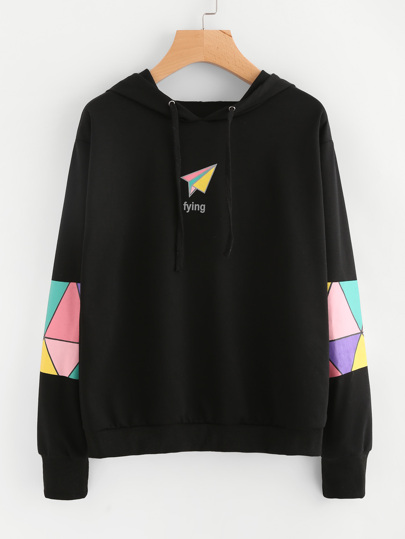 Sudadera con capucha y estampado geométrico