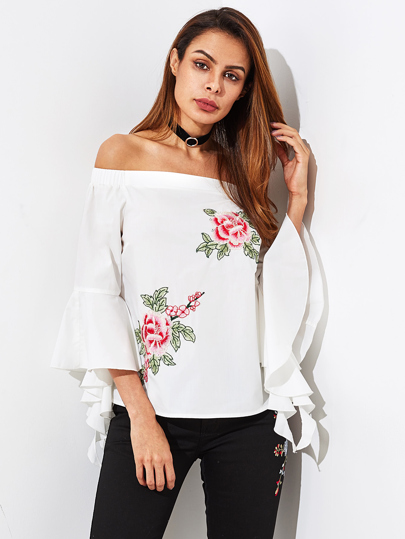 Camicetta con applique ricamata