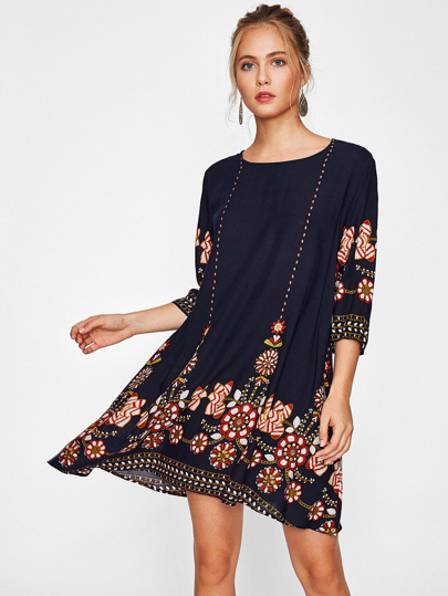 Kleid mit Blumenmuster