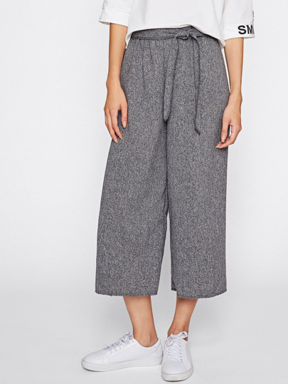 Pantalones con cordón y pernera ancha