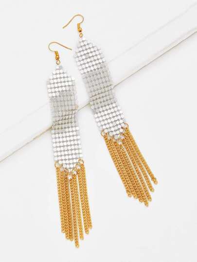 Boucles d\'oreille à deux tons avec des franges métalliques