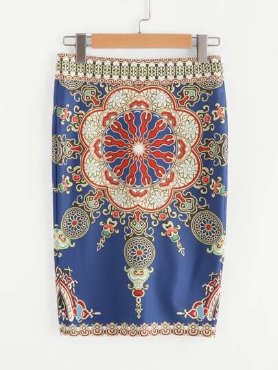 Ornate Print Form Fitting Skirt