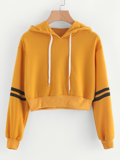 Sweat encapuchonné court avec cordon