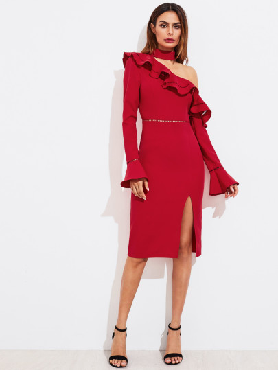 Vestido de encaje insertado con puños acampanados con hombro asimétrico