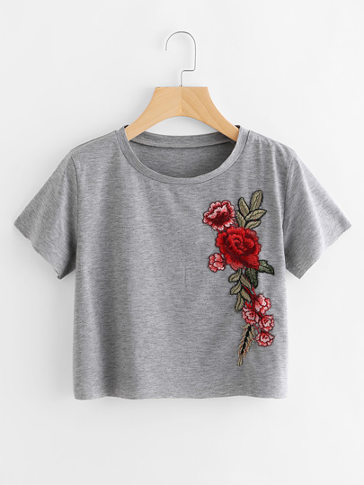 T-Shirt mit Stickereien und Applikation
