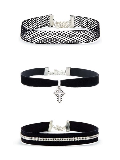 Ensemble de collier détail de strass et croix 3 pièces