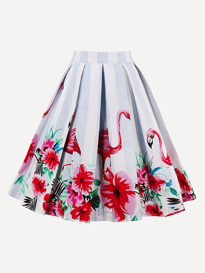 Falda plisada de rayas en contraste con estampado de flamenco