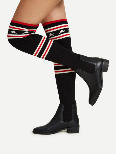 Bottes avec socquettes en tricot au genou à rayures