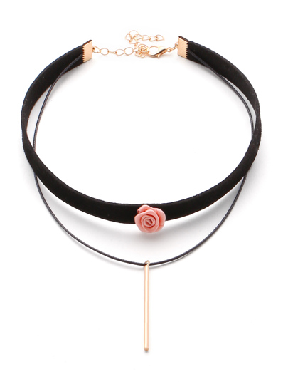 Collier en velours à étages détail de barre et fleur