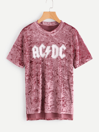 Camiseta de terciopelo con letras y bajo asimétrico