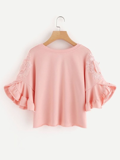Ungesäumtes Sweatshirt mit Spitzen, Applikation und Raffung auf den Ärmeln