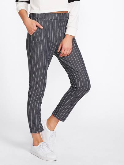 Pantaloni di Capri Pinstriped