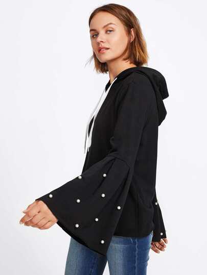 Sweat encapuchonné avec manche cloche avec perle
