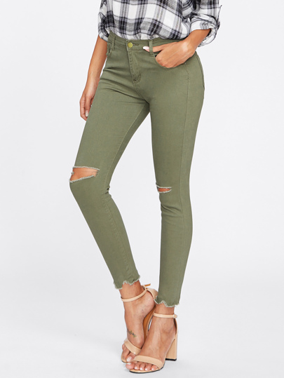 Knee Rips Frayed Hem Jeans