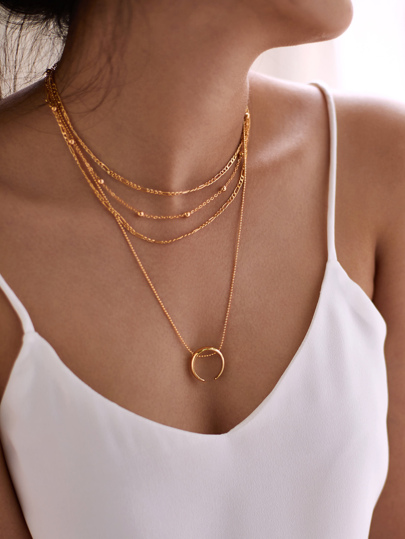Collier de chaîne avec pendentif de la lune
